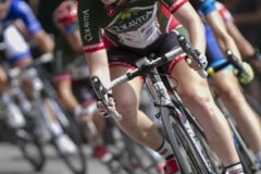 19-Colavita_contributes_to_the_chase