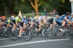 11-the_field_heading_through_turn_one