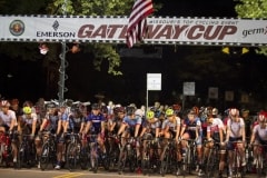 the_women_lined_up